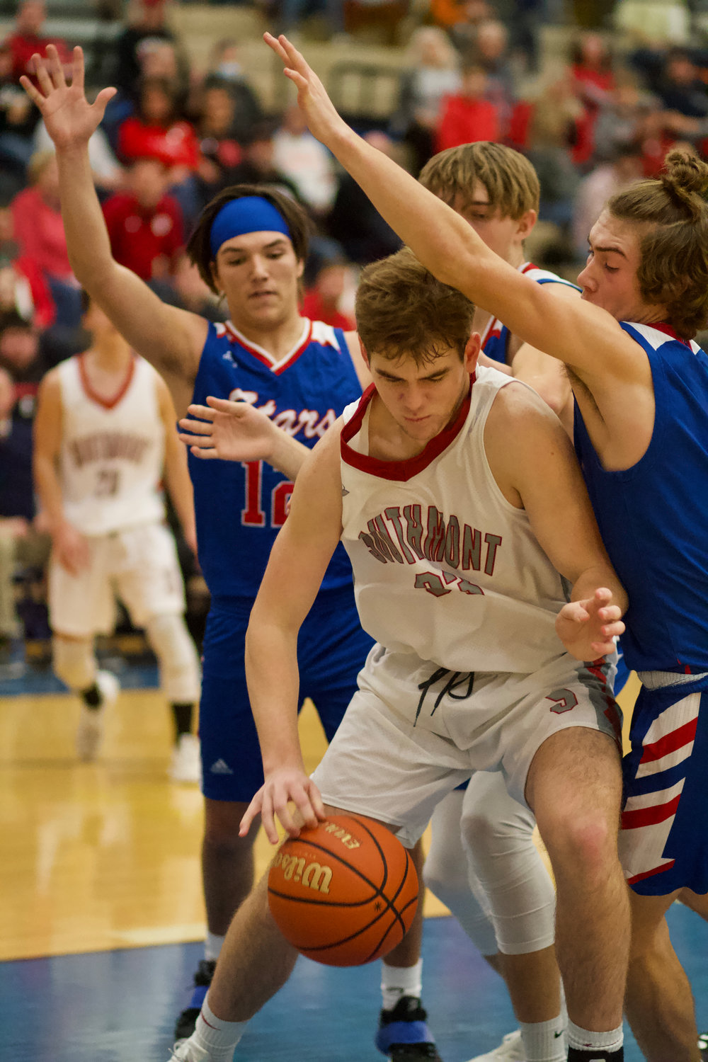Carter Hubble looks to maintain his dribble amongst a trio of Star defenders.